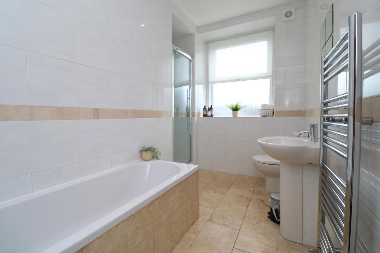 Luxury Spacious 2 Bed Apartment Free Ample Parking Sunderland  Eksteriør billede